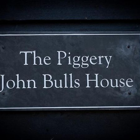 Villa The Piggery Cowfold Esterno foto